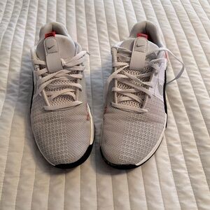 Nike - Women’s Metacon 9 Size 8.5